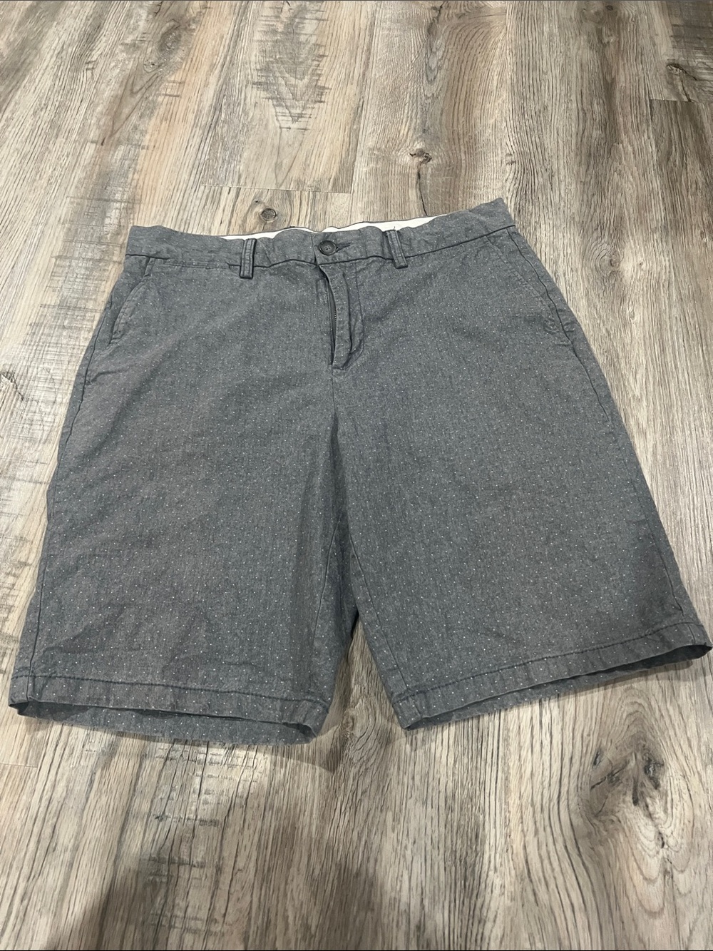 Old Navy Charcoal Microdot Flat-Front Men's Shorts